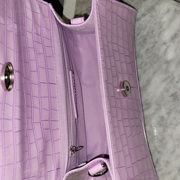 LAST ONE! | NWT | Public Desire x Dolls Kill Remmy Lilac Croc Handbag - Picture 8 of 11